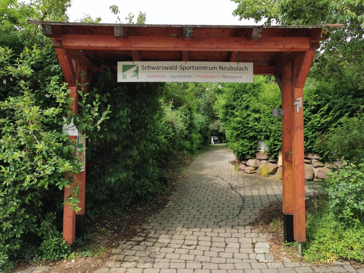 Schwarzwald Sportzentrum Neubulach Buitenkant foto