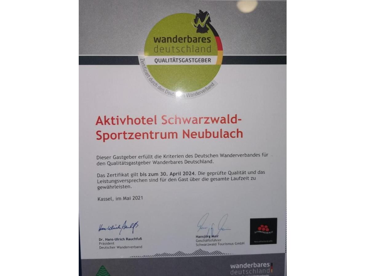 Schwarzwald Sportzentrum Neubulach Buitenkant foto